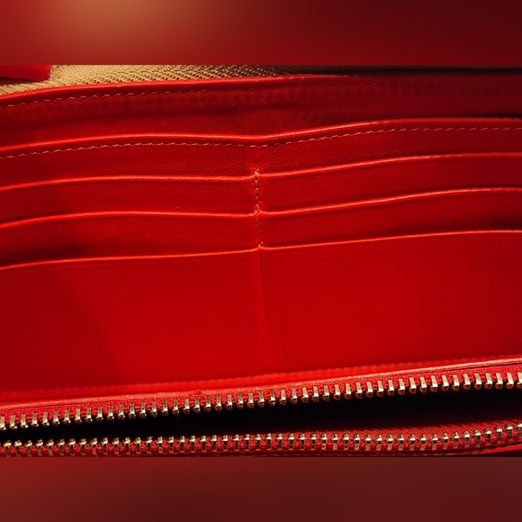 Authentic Christian Louboutin Wallet - Picture 5 of 9